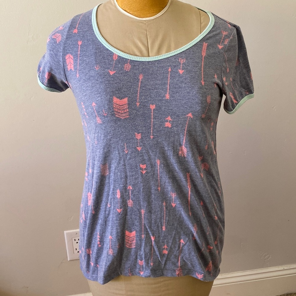 Lularoe xxs shirt arrow - pink and blue